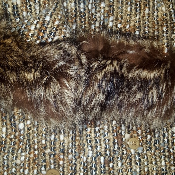 FIOUKS SUIT / FRANCE - Picture 4 of 7